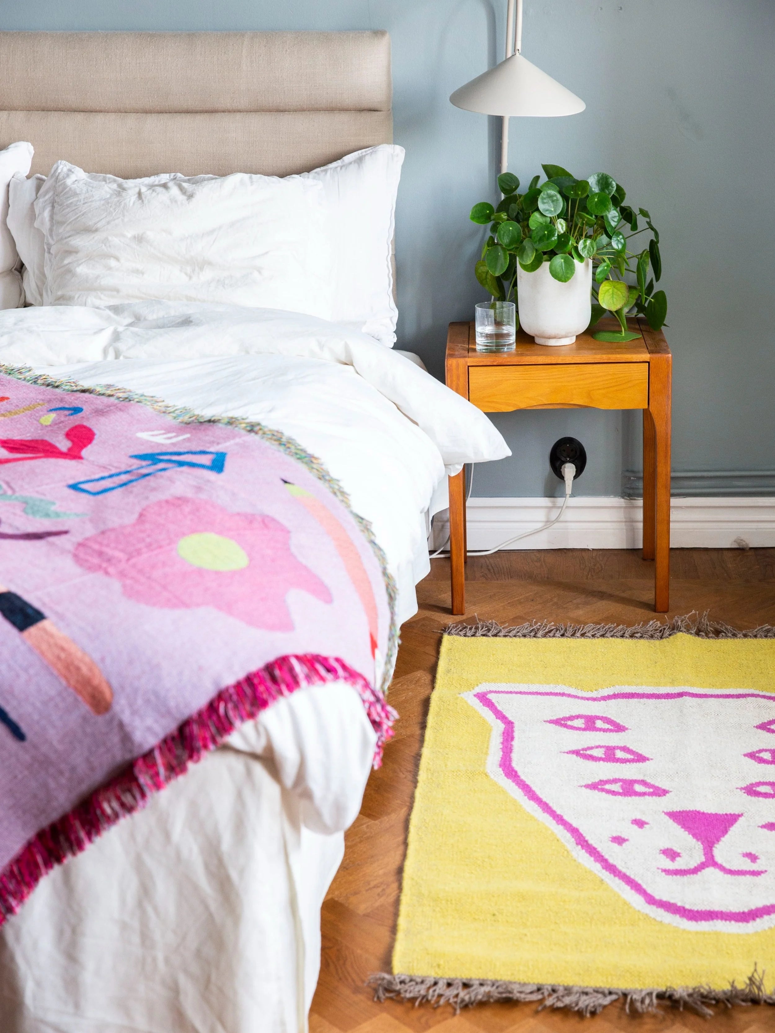 The Protector / flatweave rug-SQ0378890