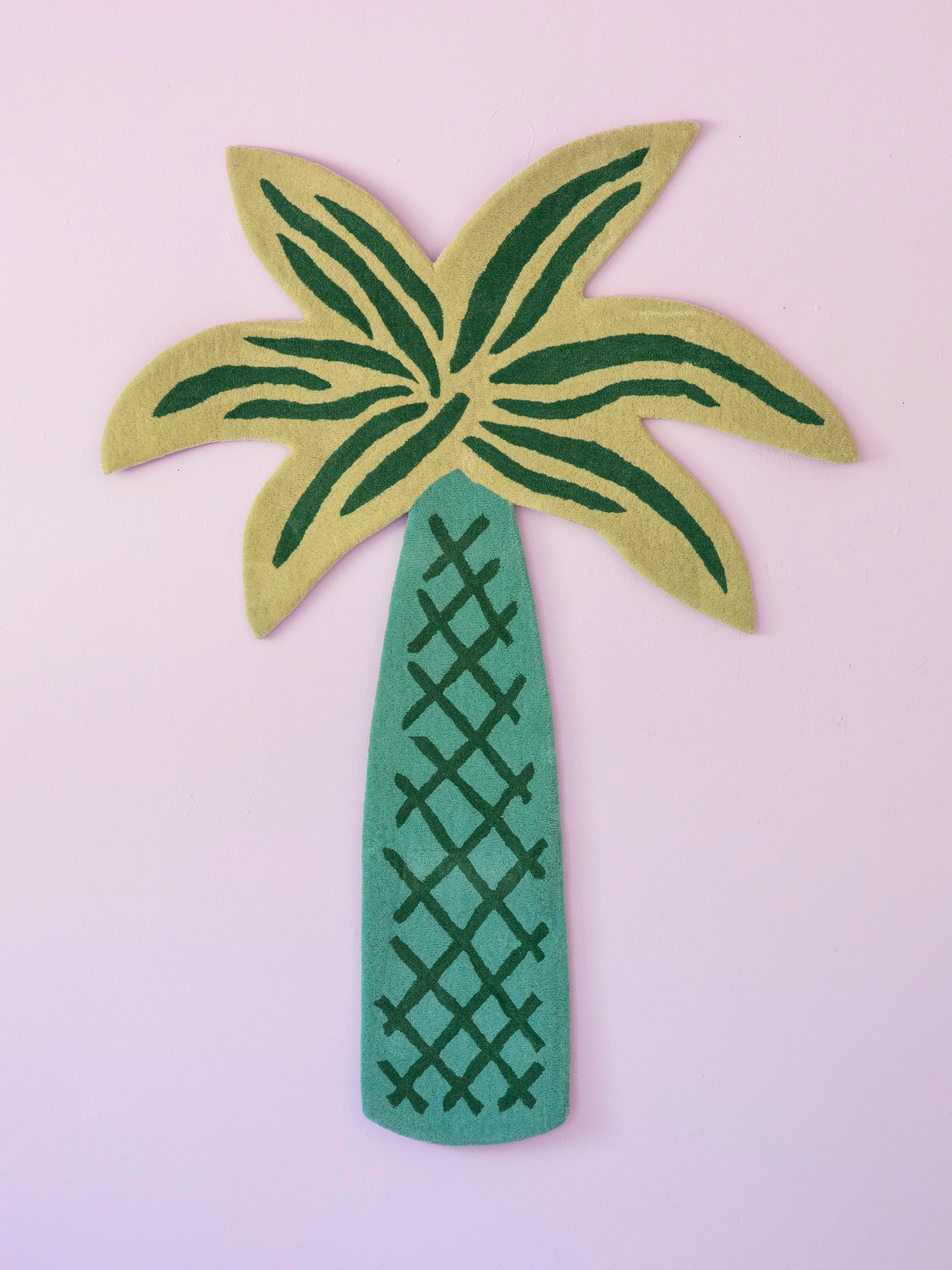 Palm tree / tufted rug /green
