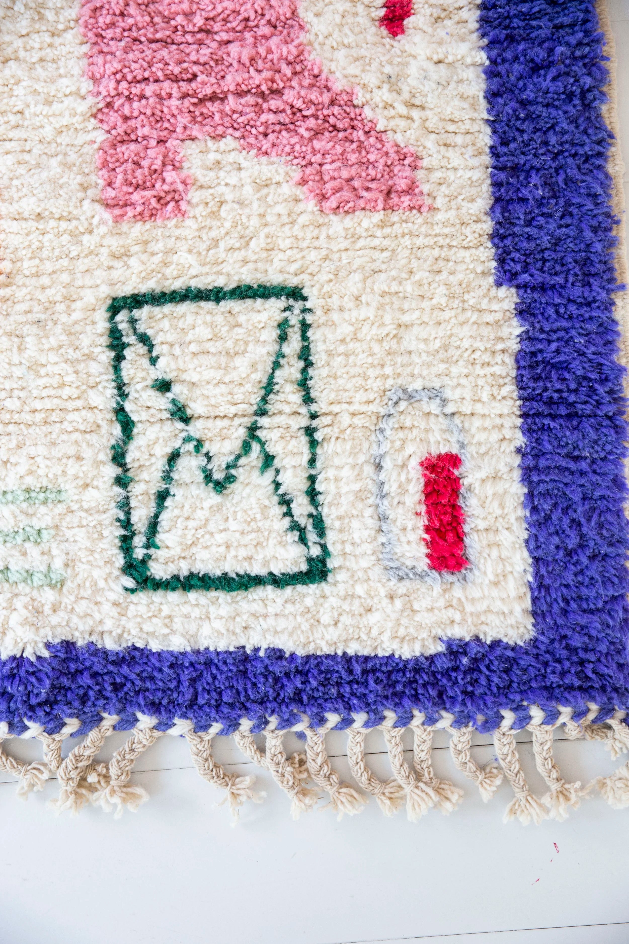 Grow Fun / purple / wool rug L