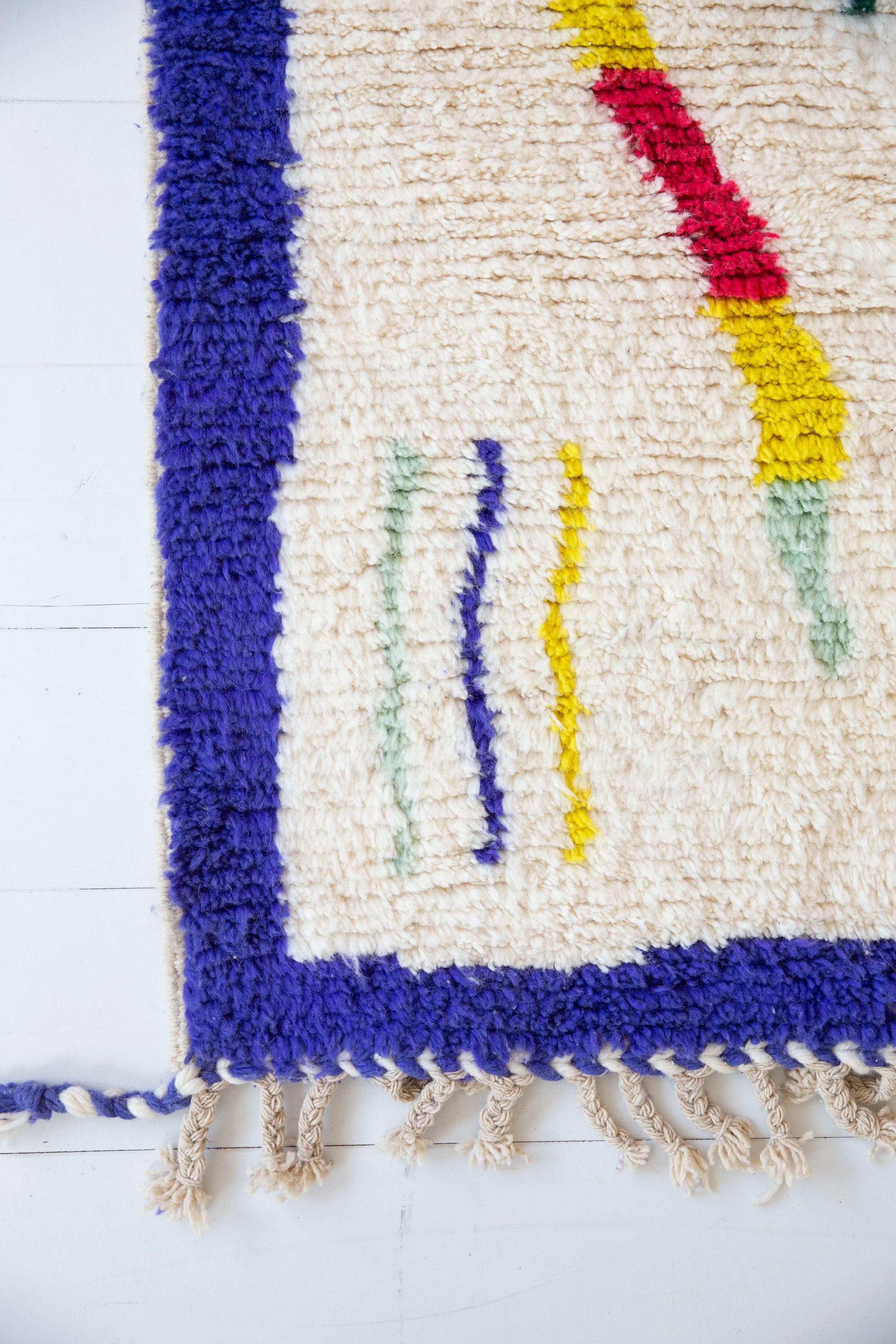 Grow Fun / purple / wool rug L