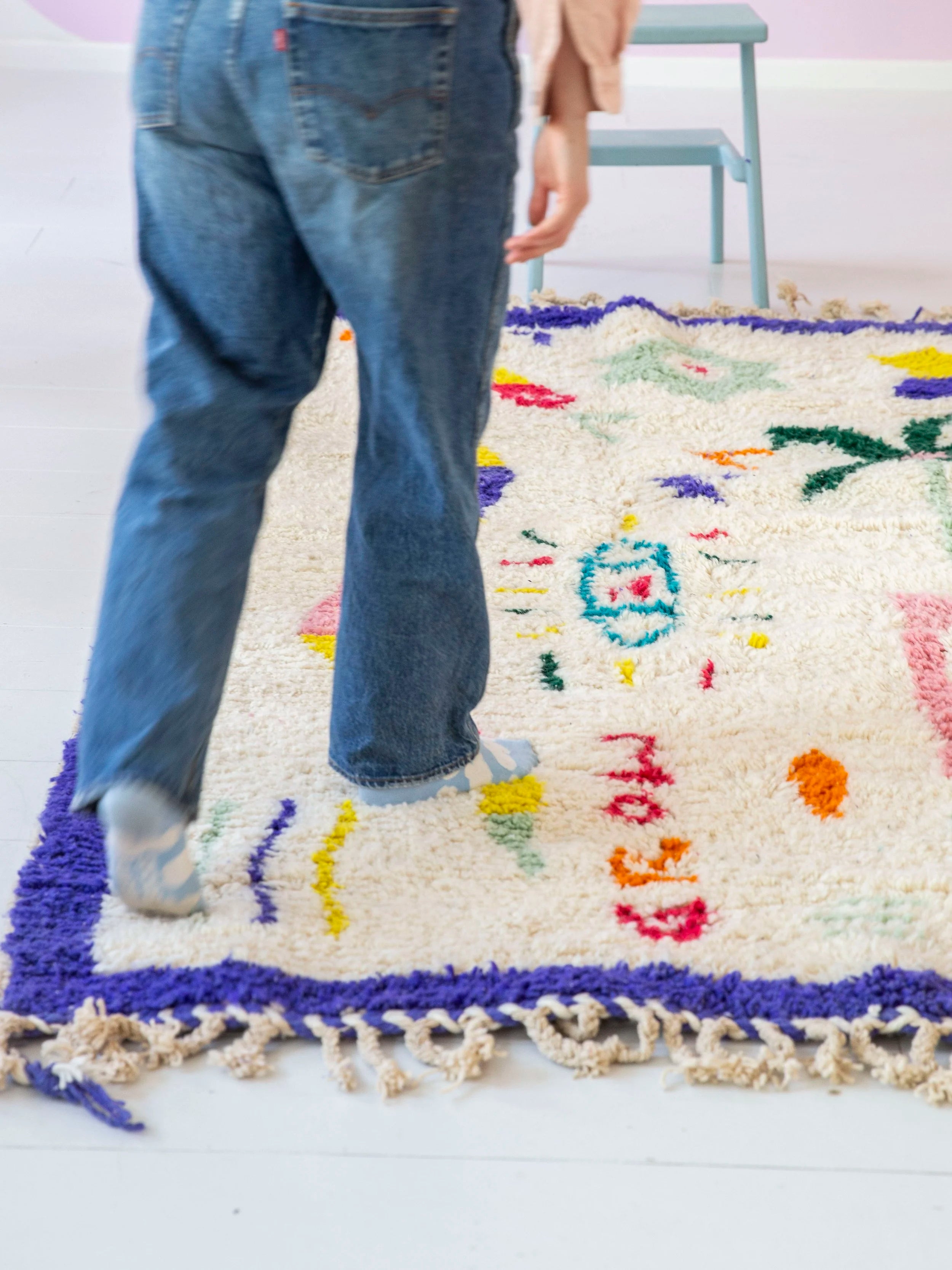 Grow Fun / purple / wool rug L