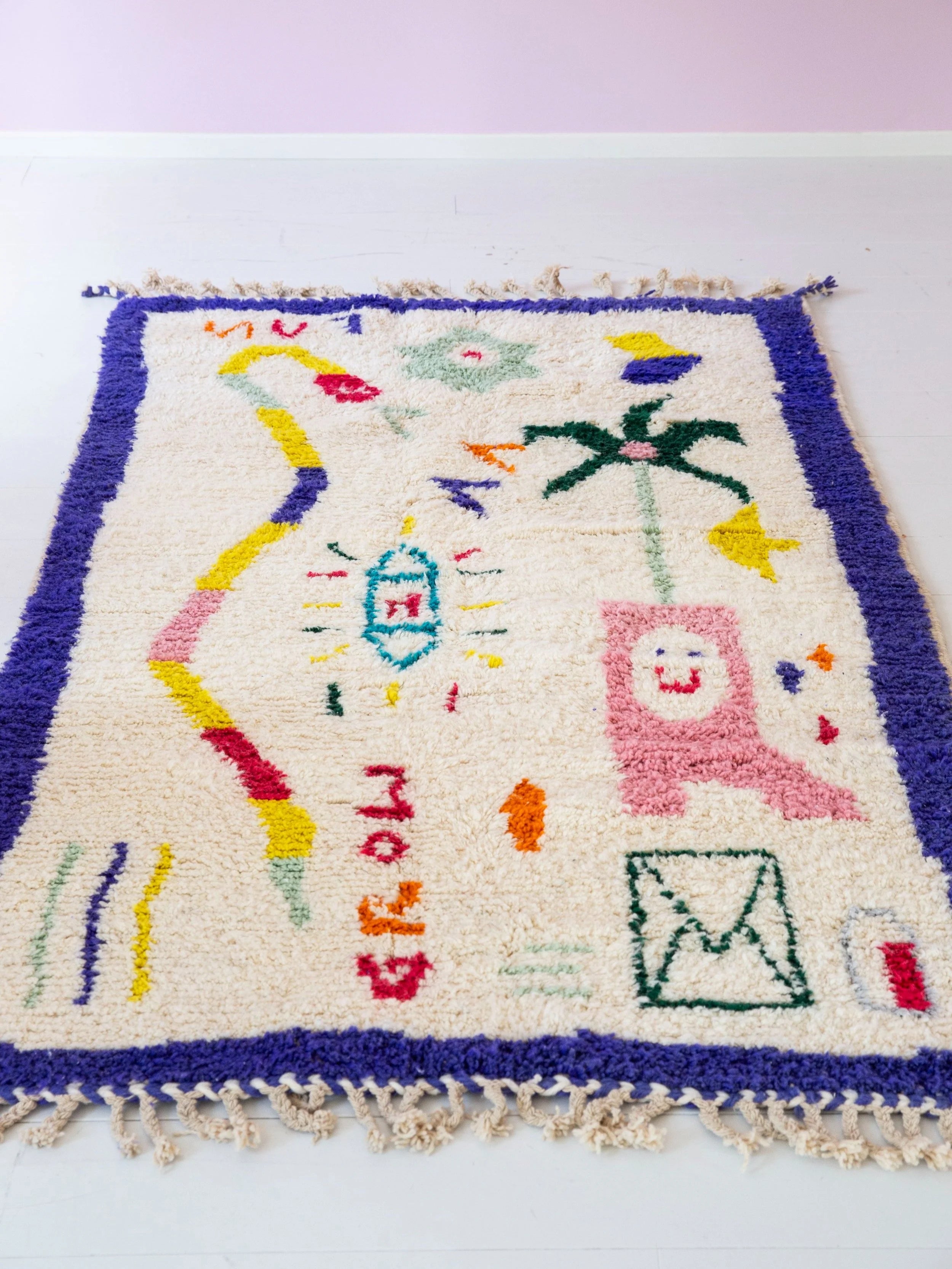 Grow Fun / purple / wool rug L
