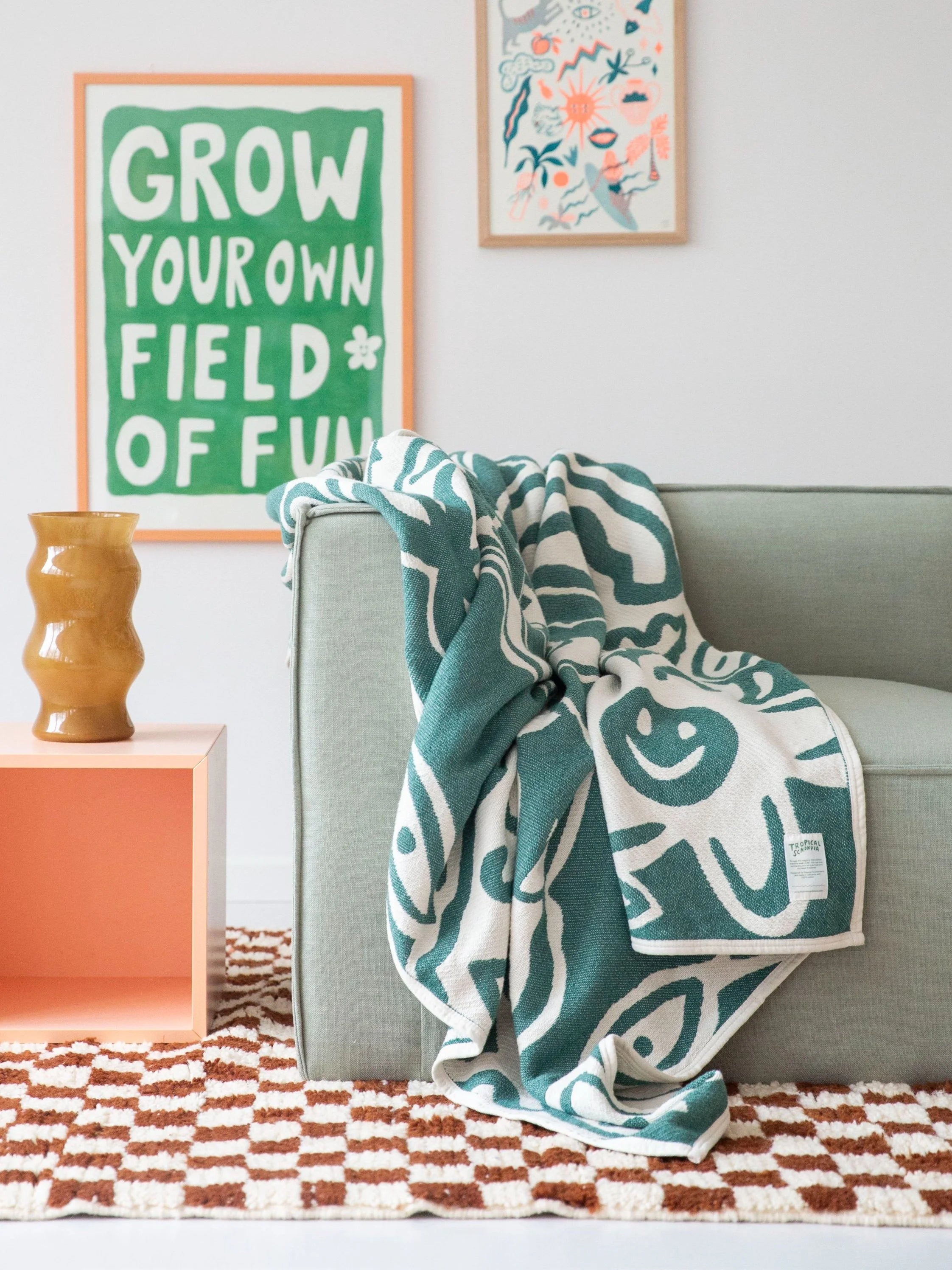 Self Care Club / cotton blanket / green