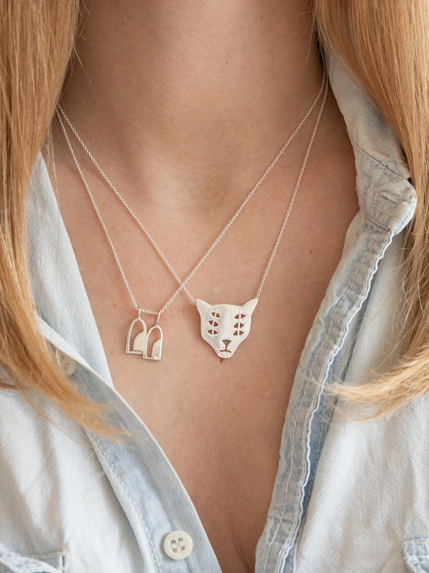Eye silver necklace