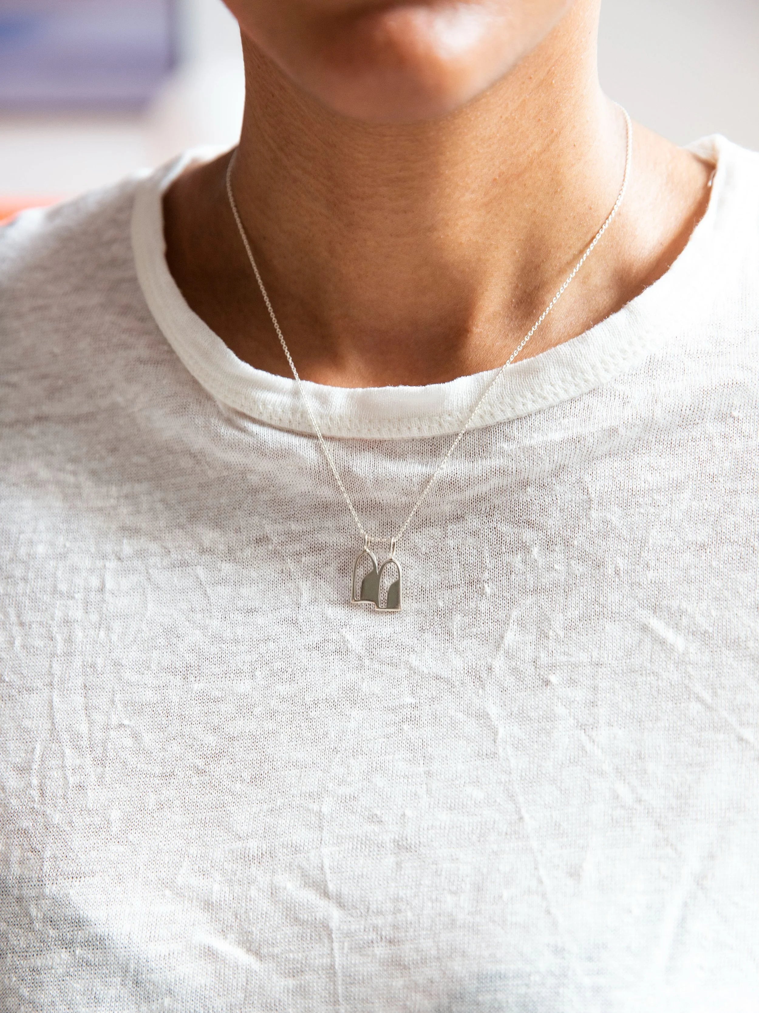 Eye silver necklace