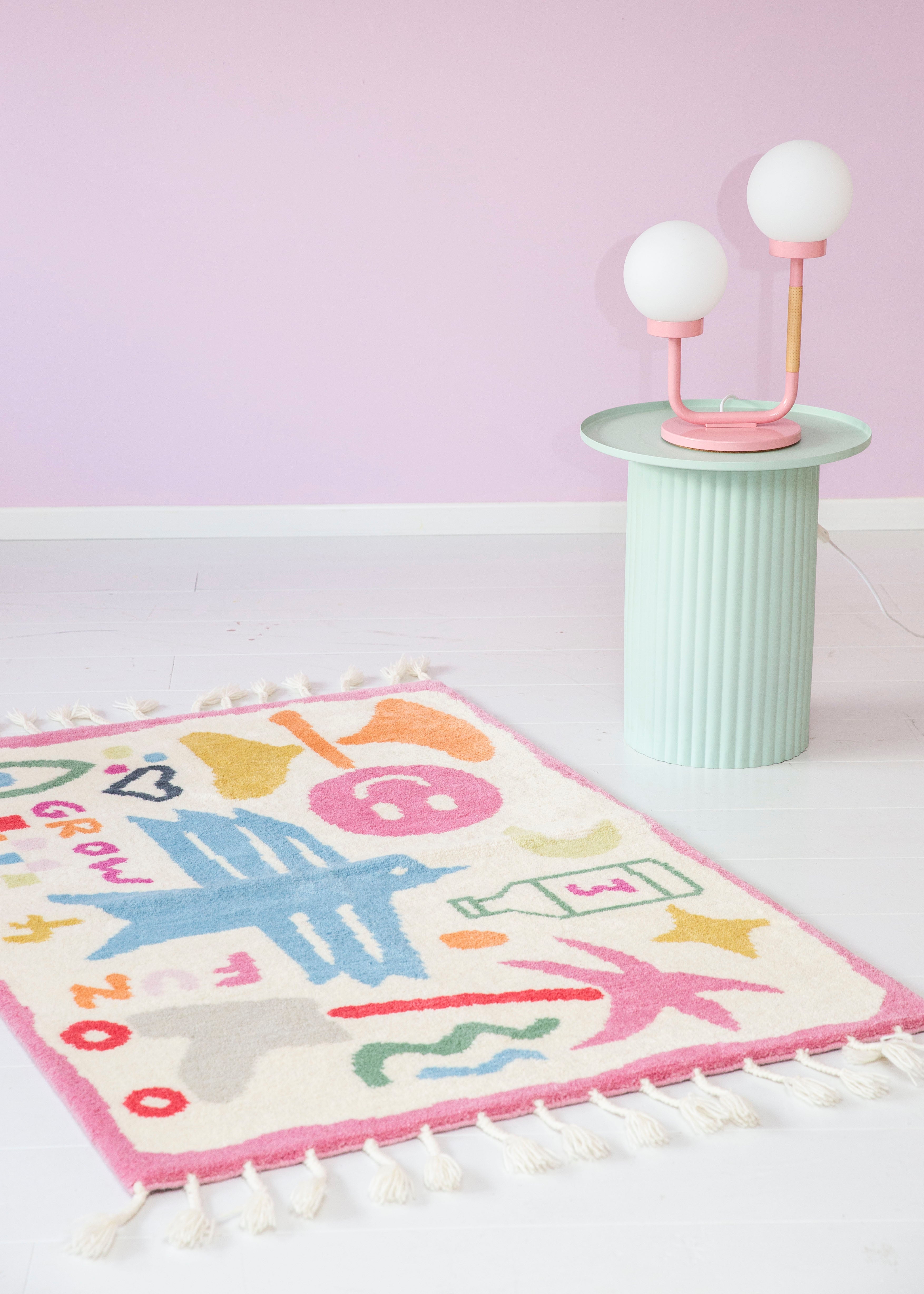 Grow with the flow / wool rug small