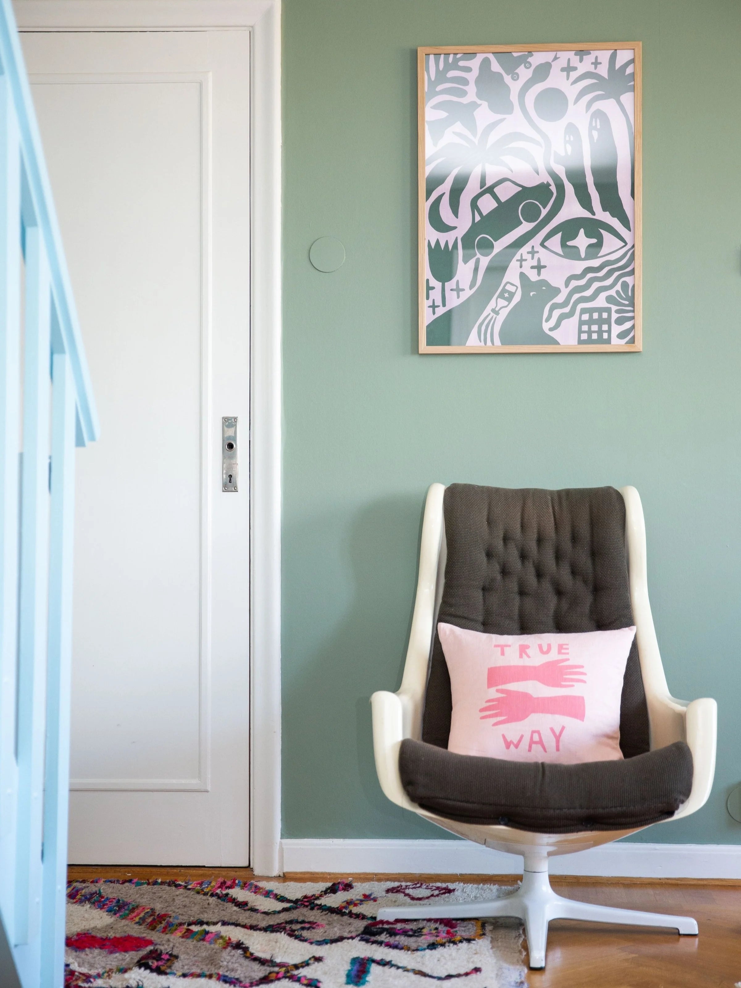 True Way / cushion cover