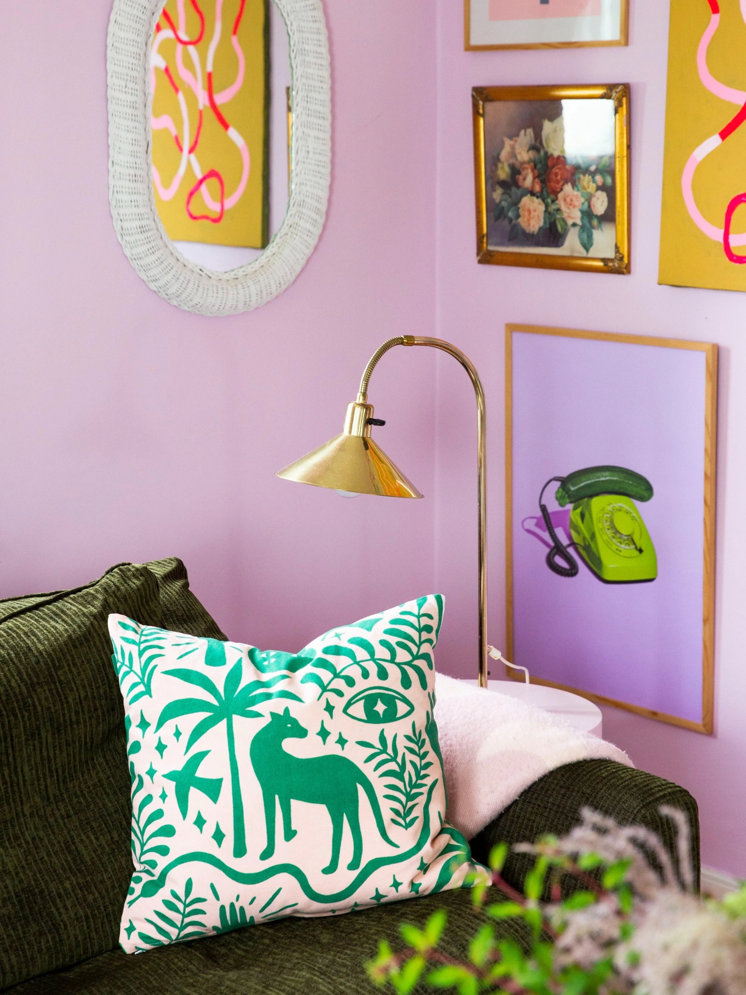 Totem Animal Garden / cushion cover