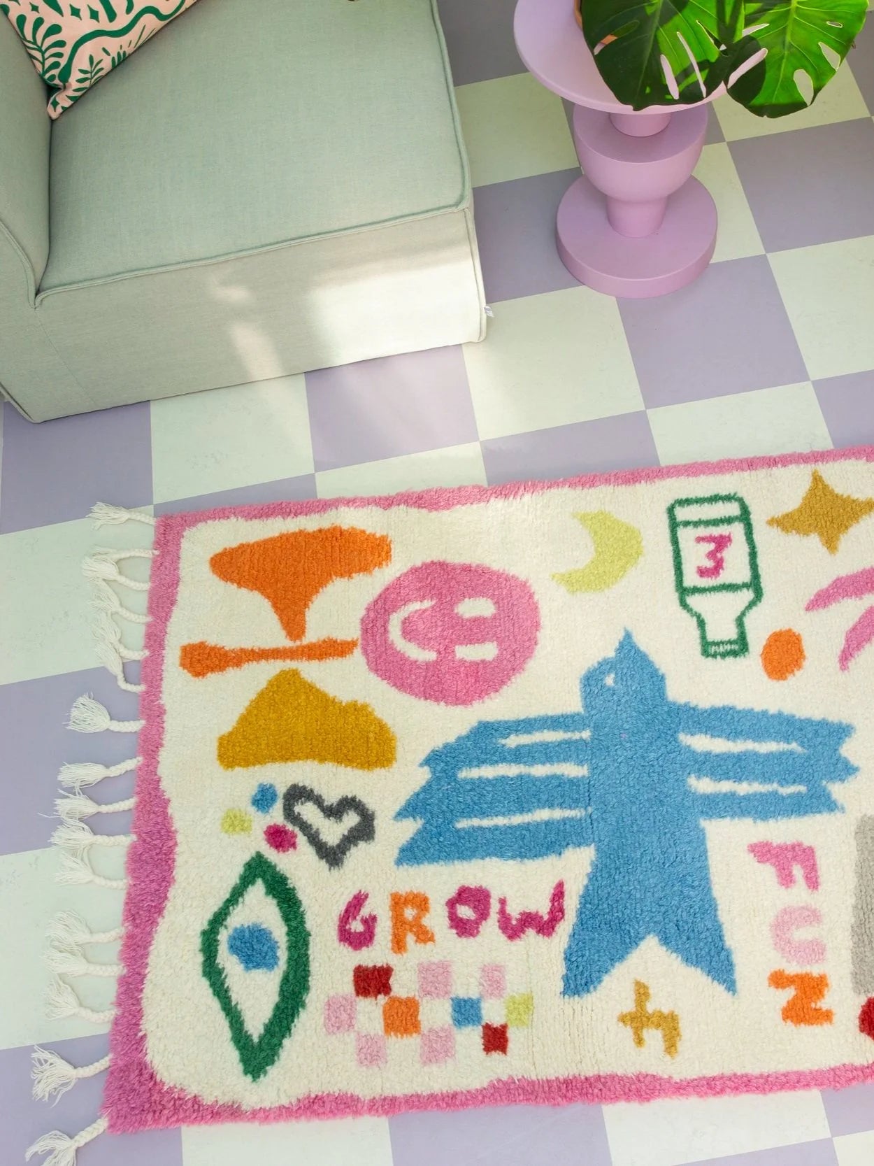 Grow with the flow / wool rug small