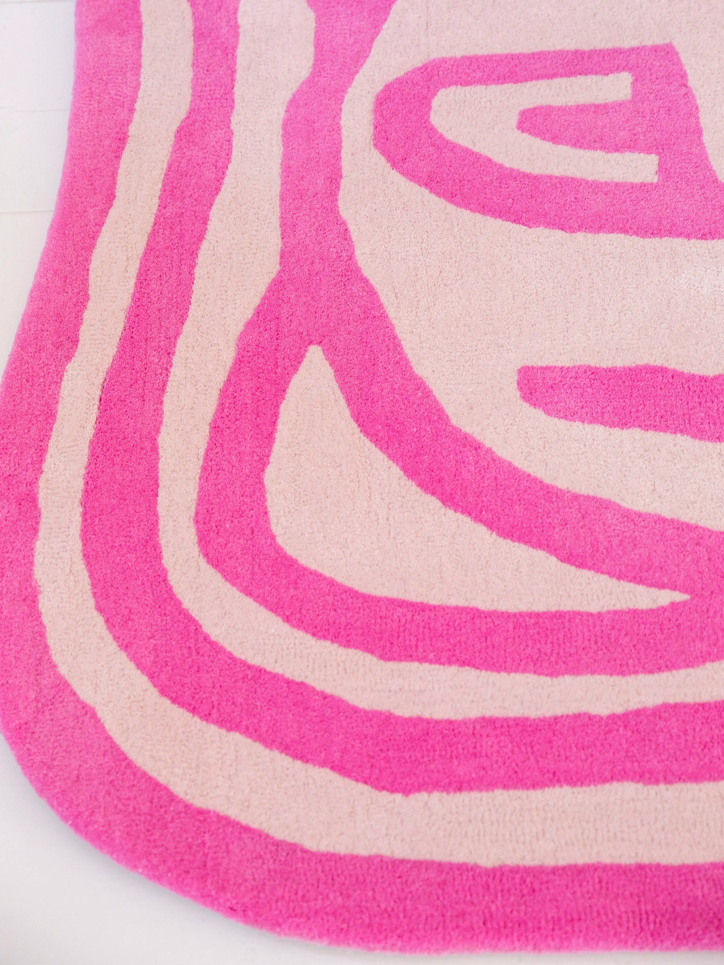 Eternity dog wool rug / bright pink-SQ8531274