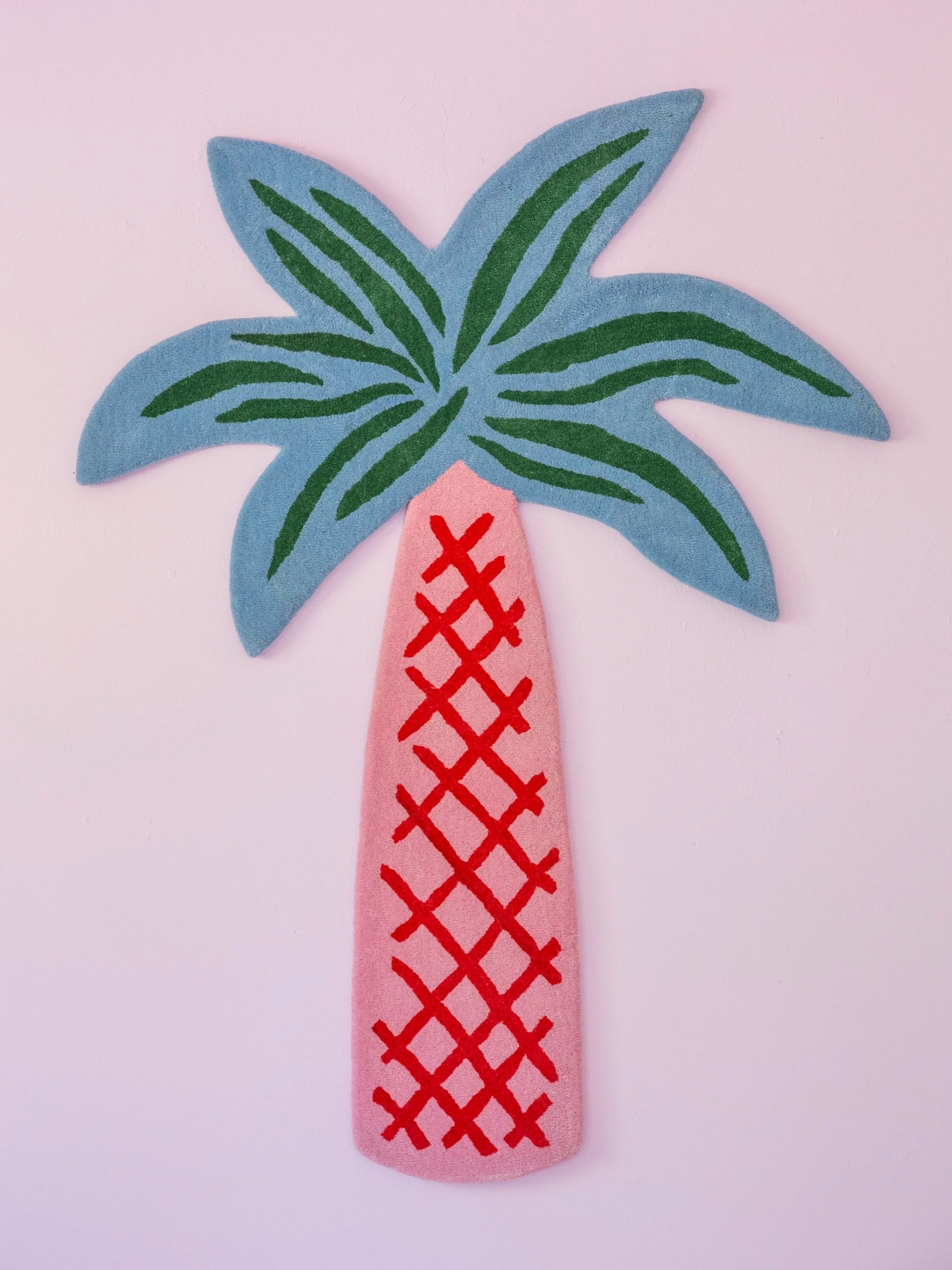 Palm tree / tufted rug / blue & pink