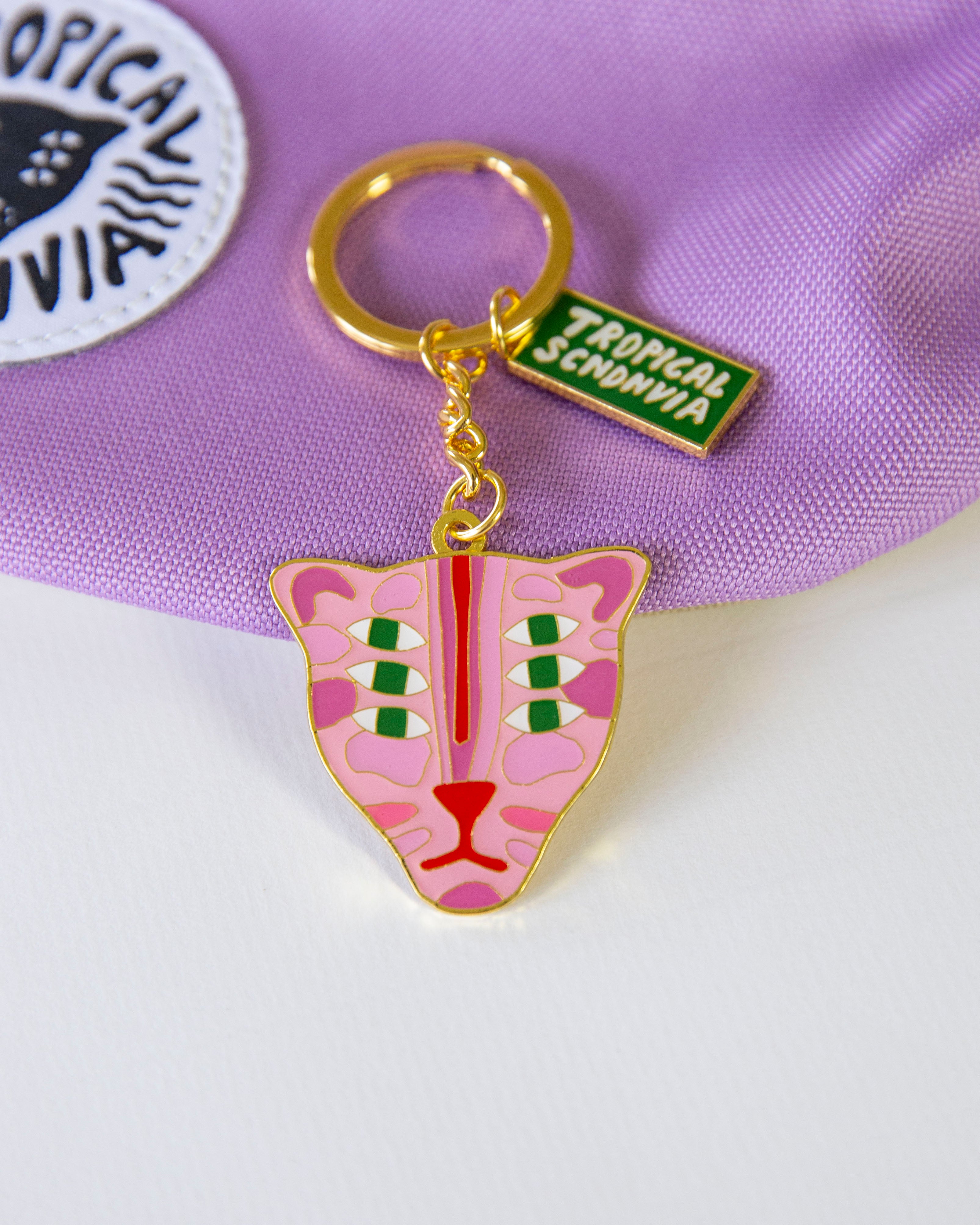 Protector keychain pink