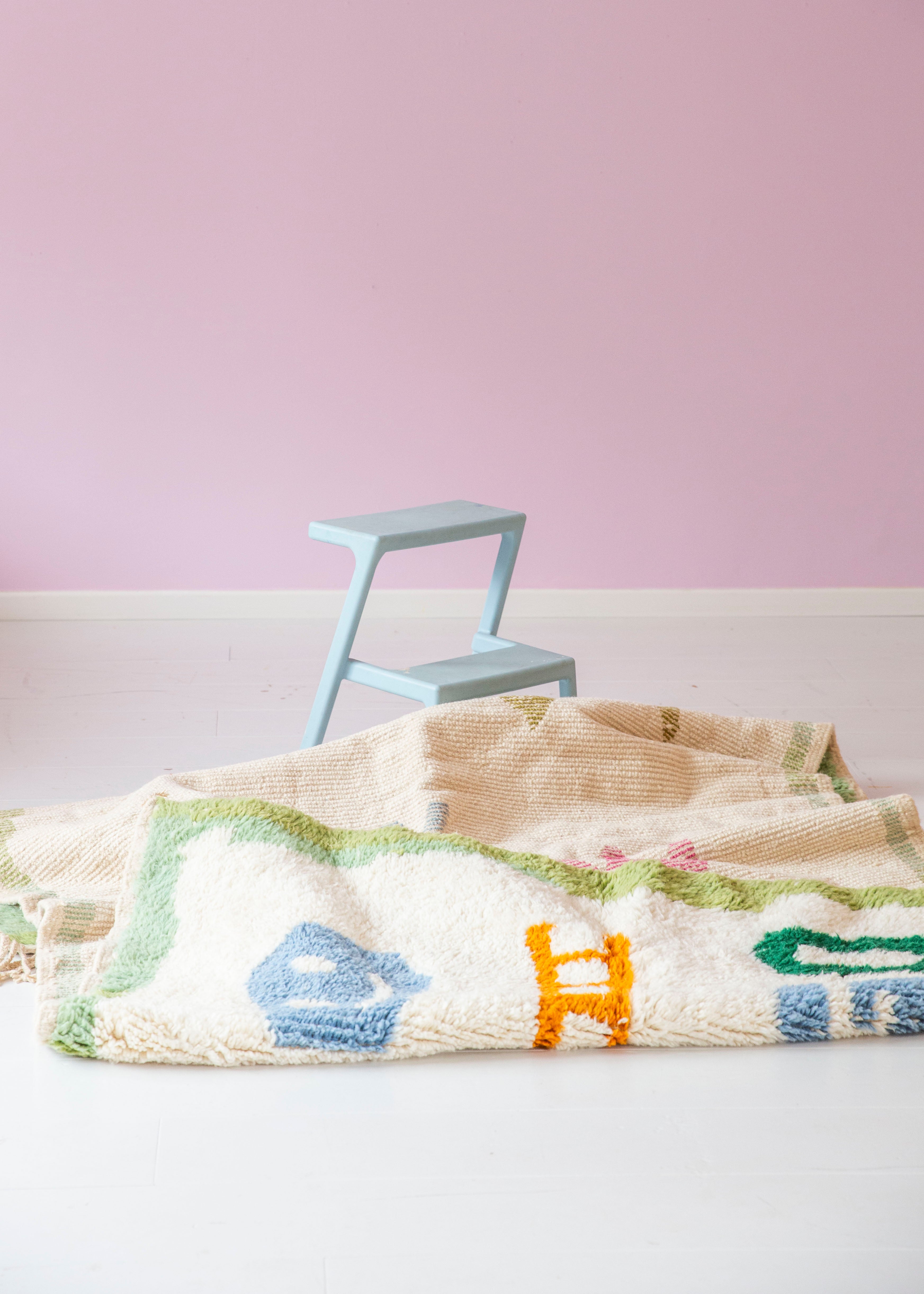 Yes Go wool rug / L