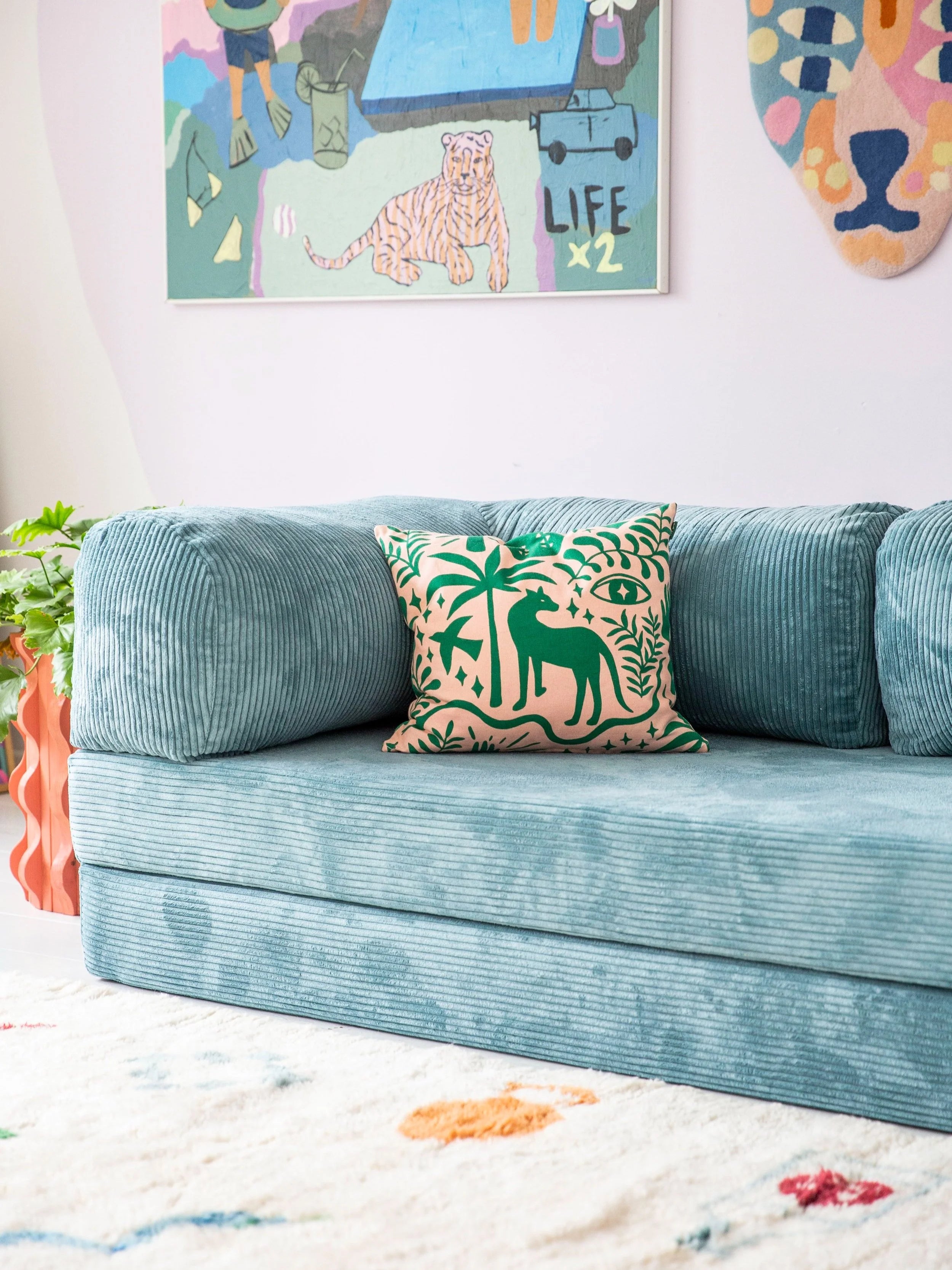 Totem Animal Garden / cushion cover