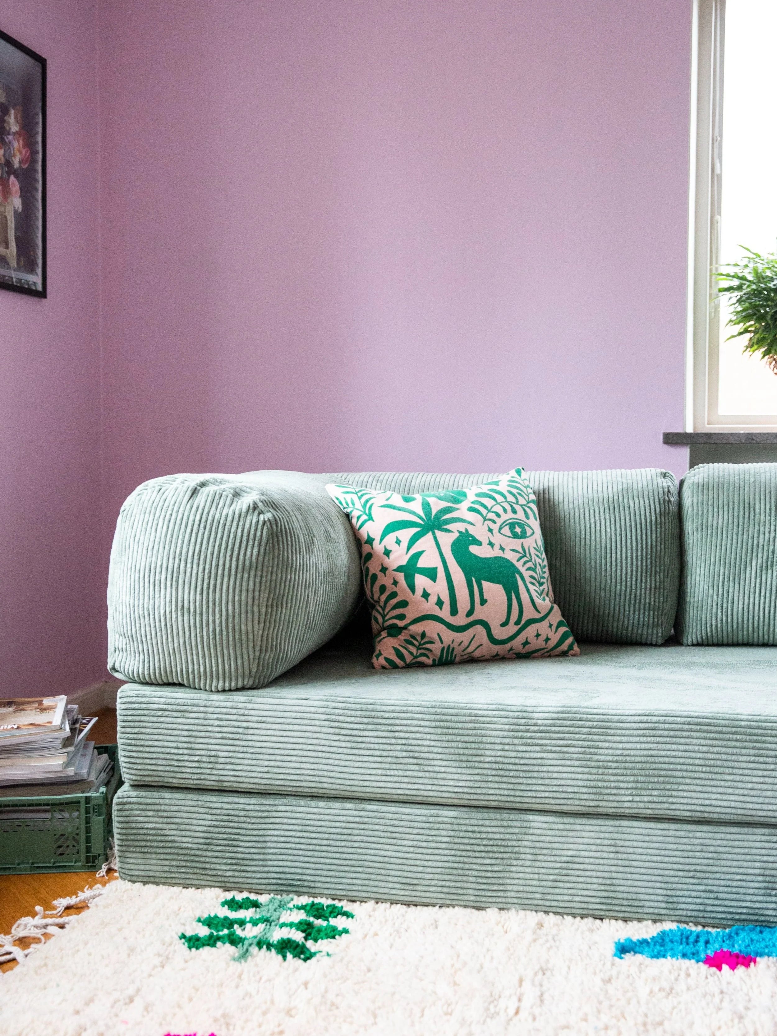Totem Animal Garden / cushion cover