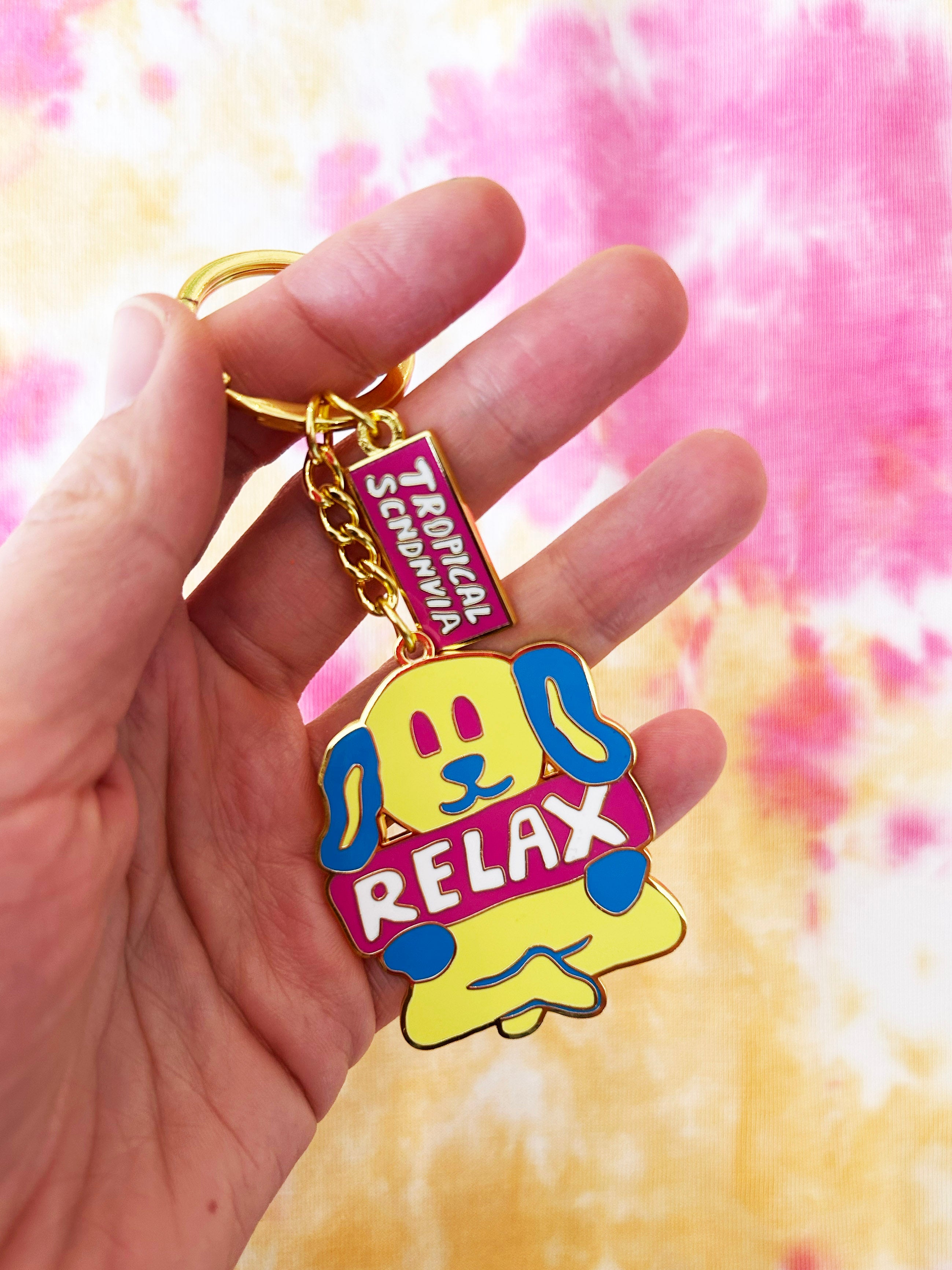 Relax Dog keychain