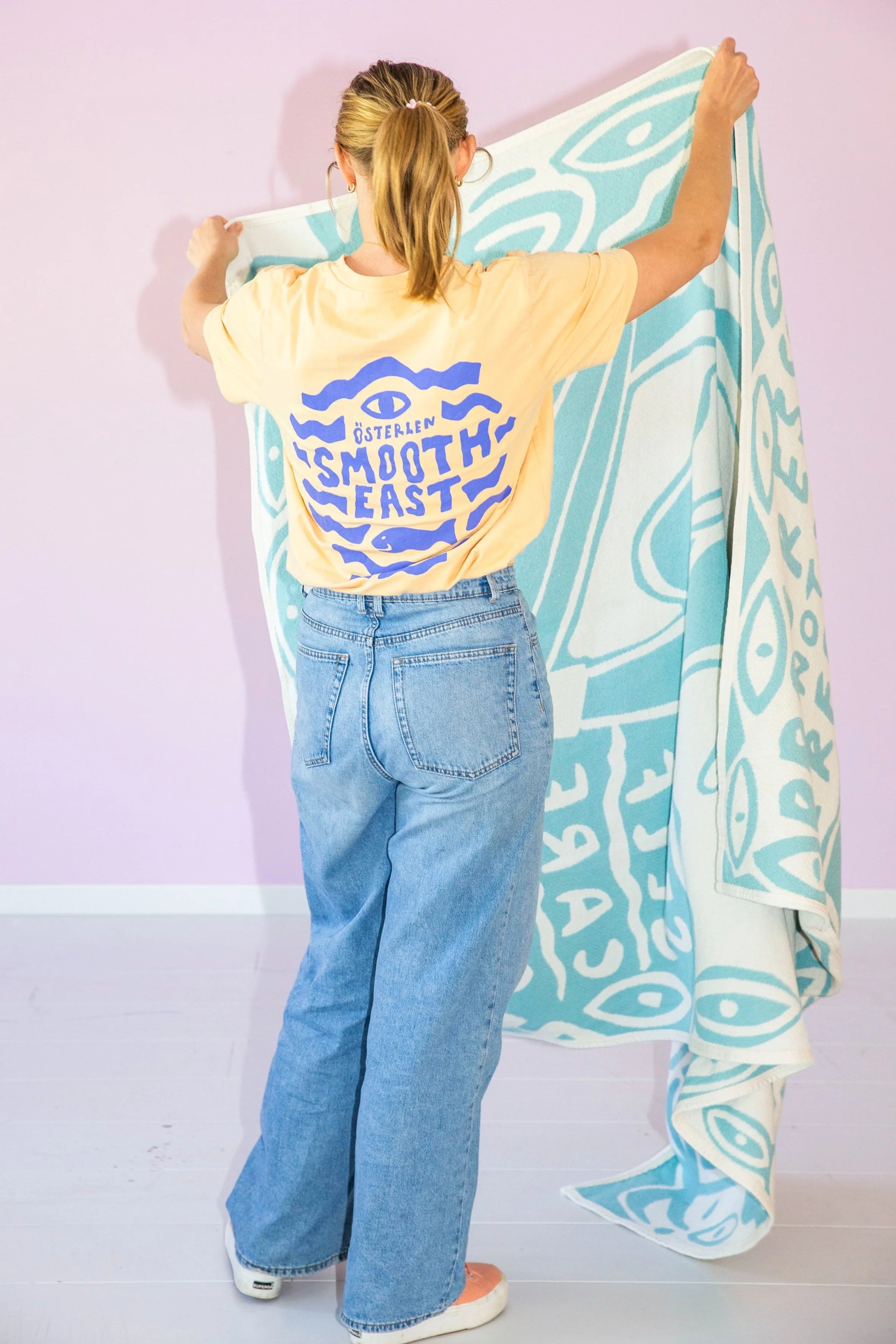 Self Care Club / cotton blanket / blue