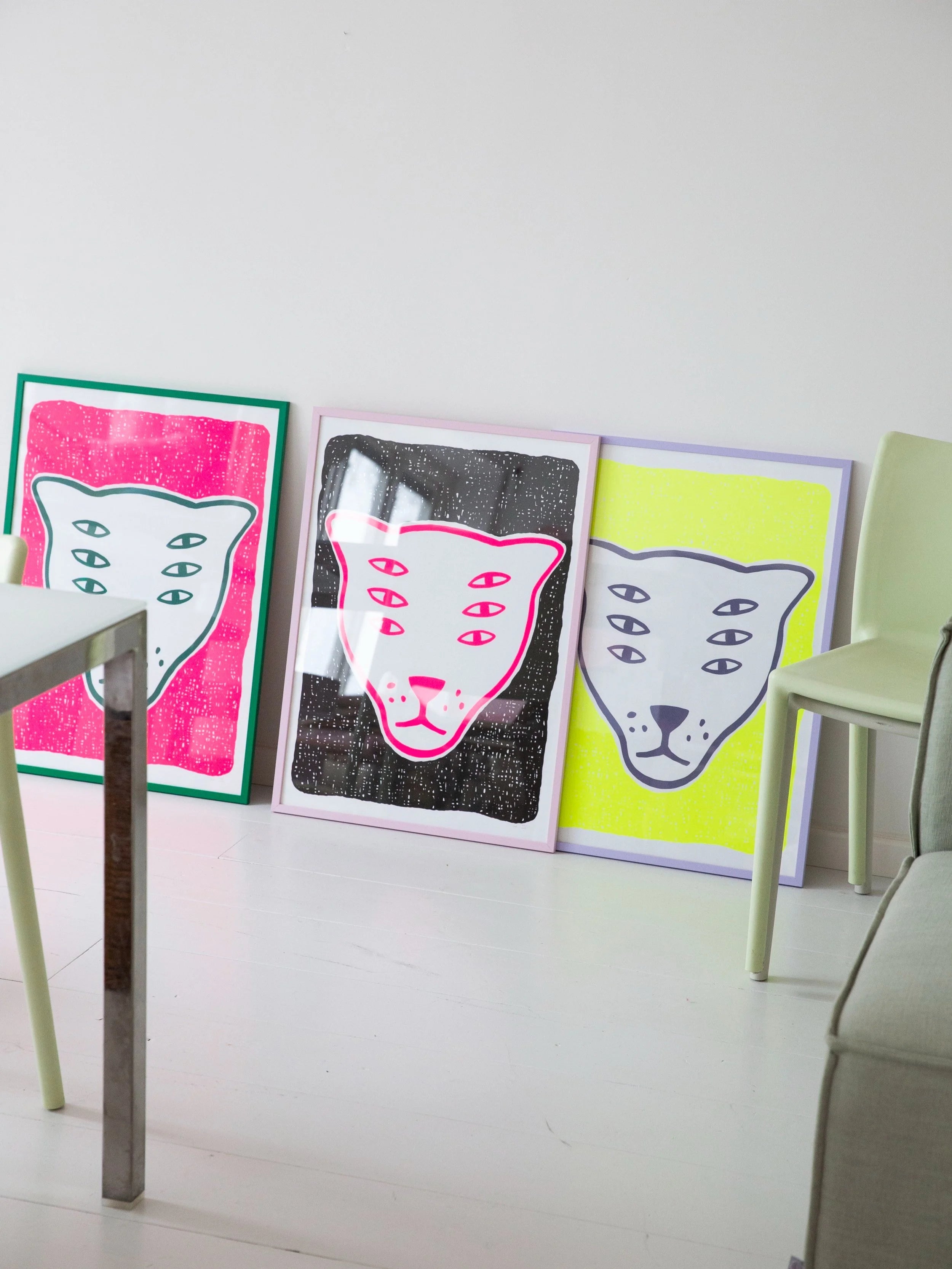 The Protector / black & fluorescent pink / screenprint