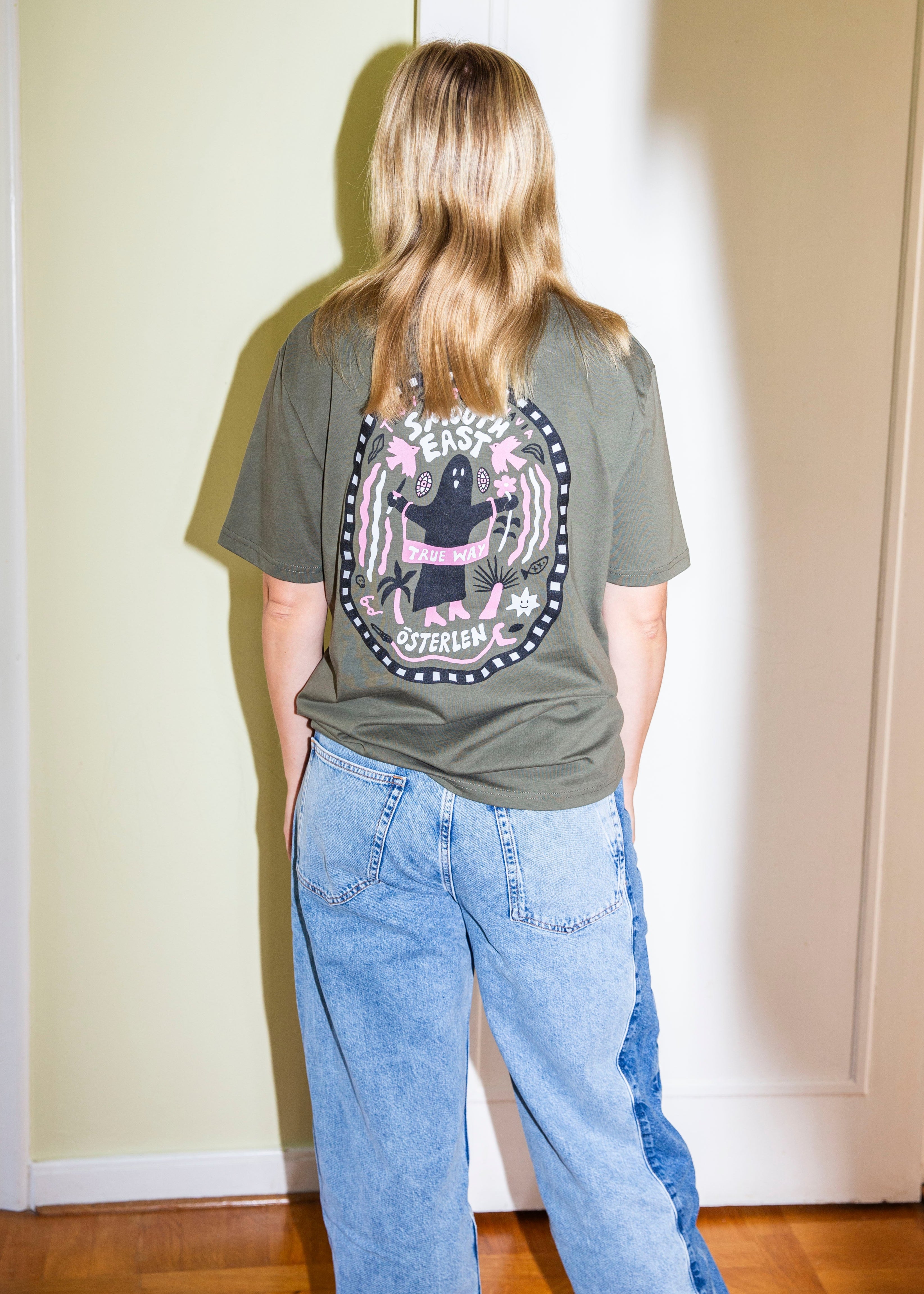 Smooth East Ghost T-shirt