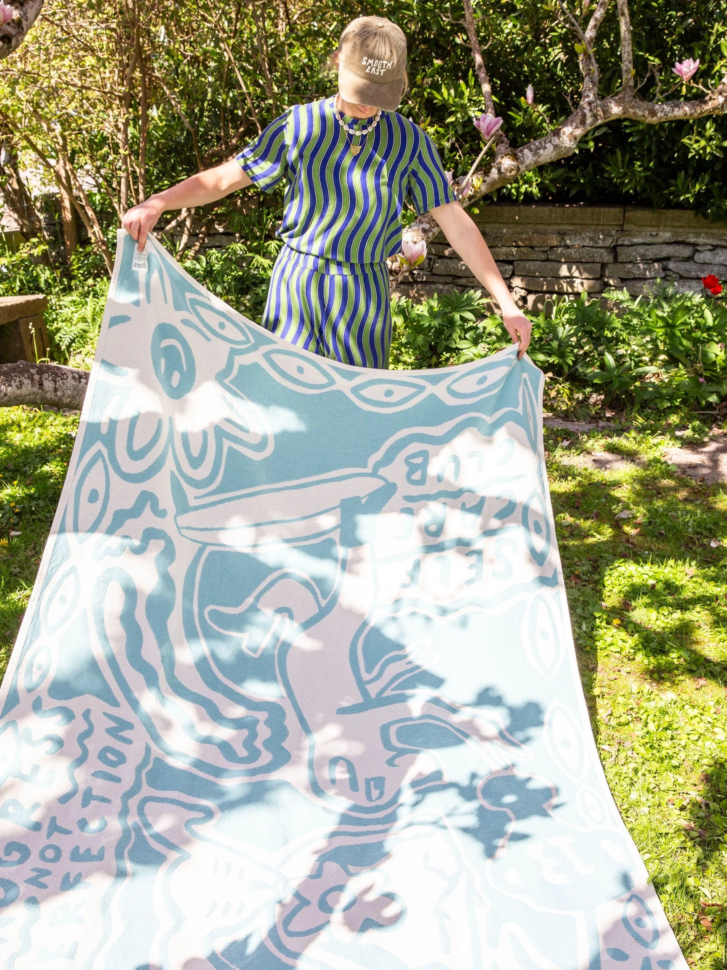 Self Care Club / cotton blanket / blue