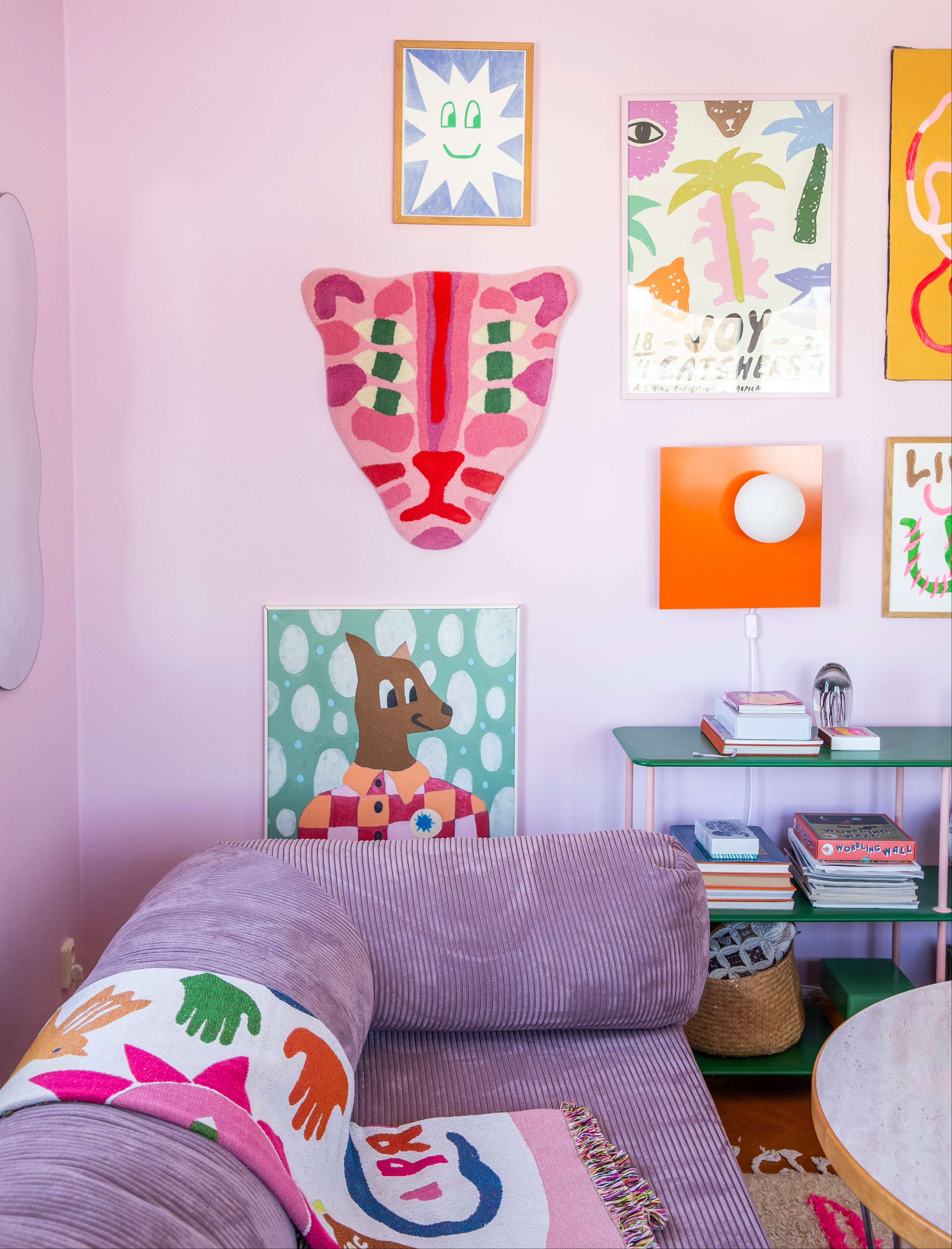 The Protector / tufted rug / pink & red