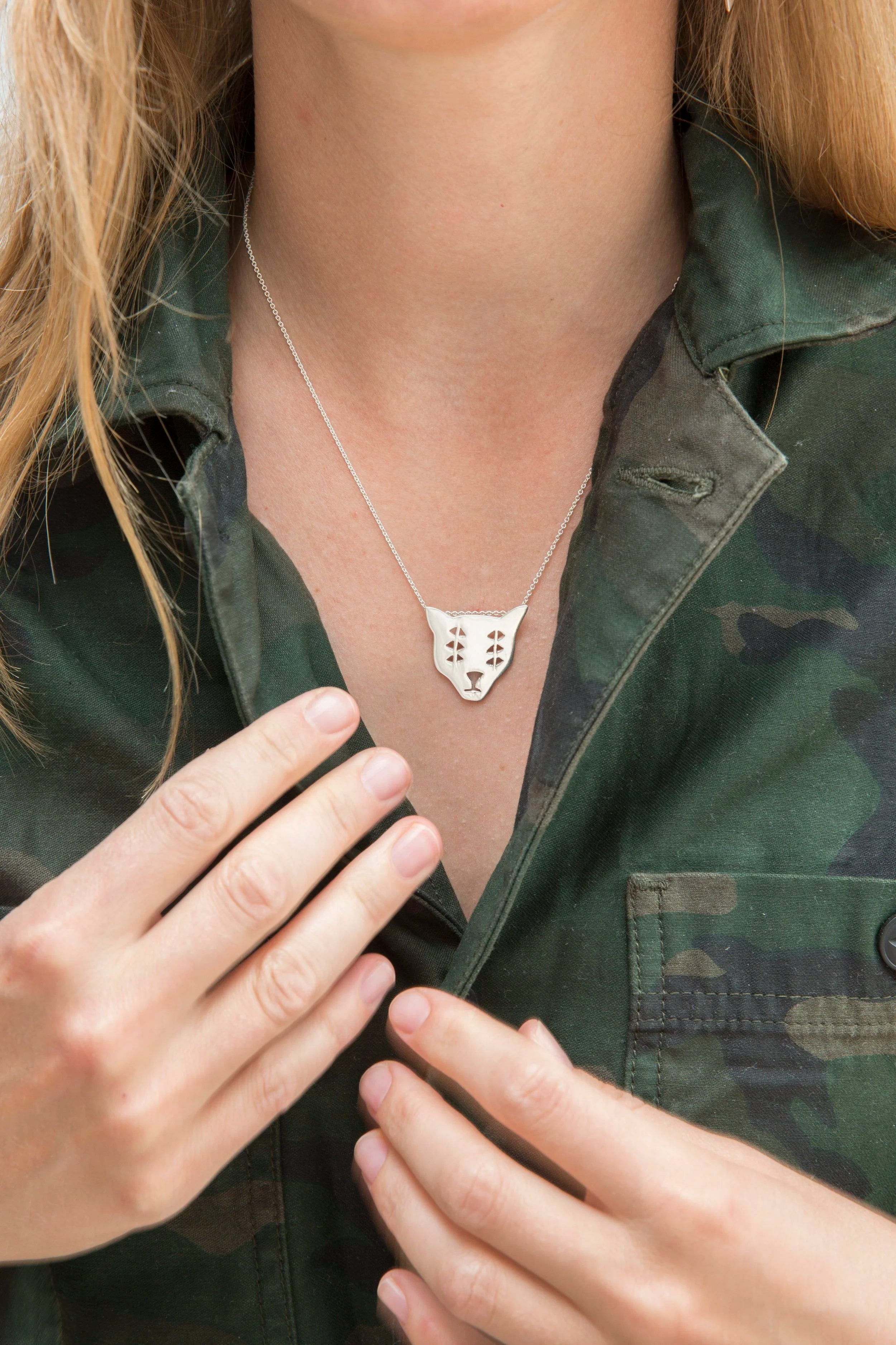 The Protector silver necklace