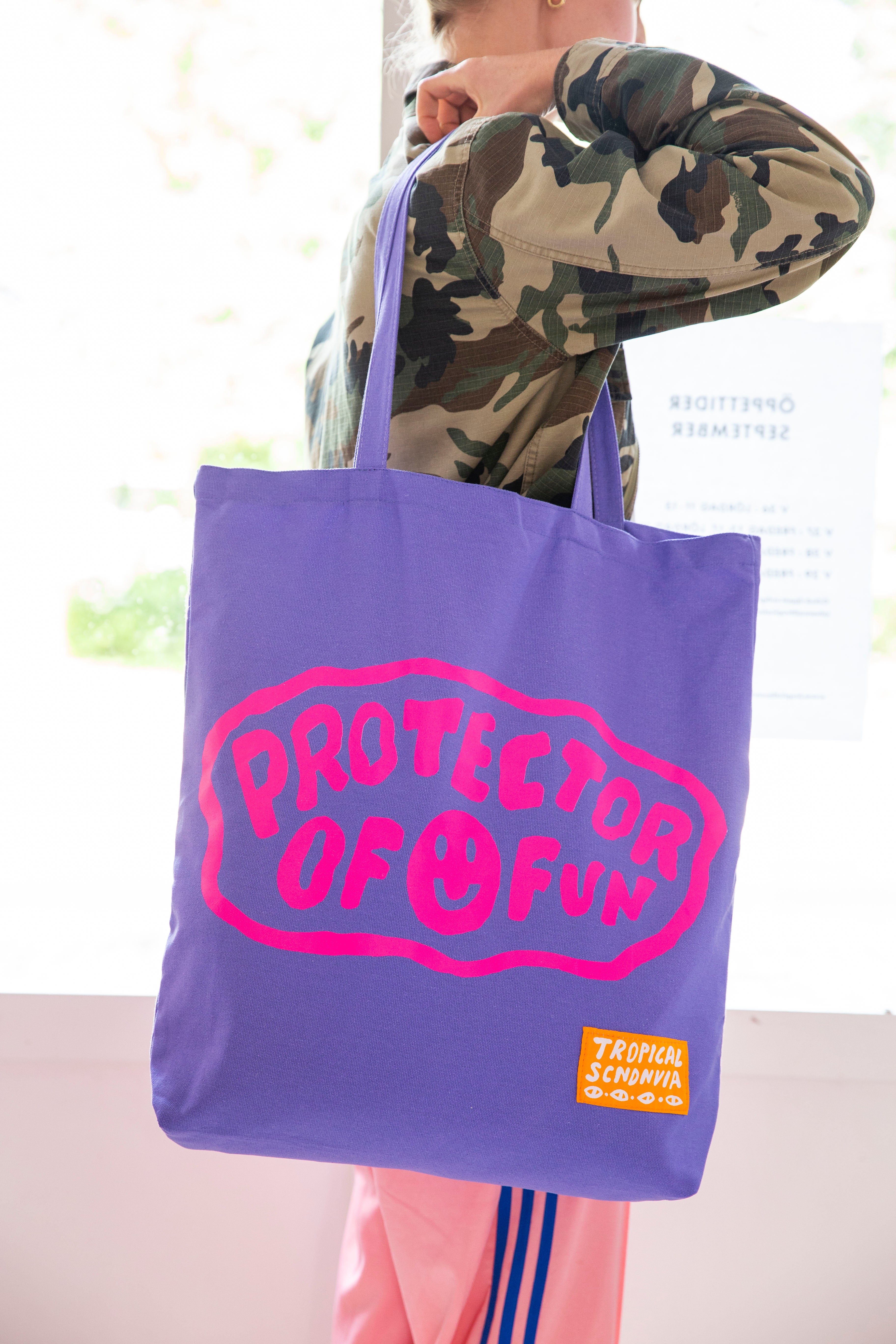 Protector of fun tote bag / purple